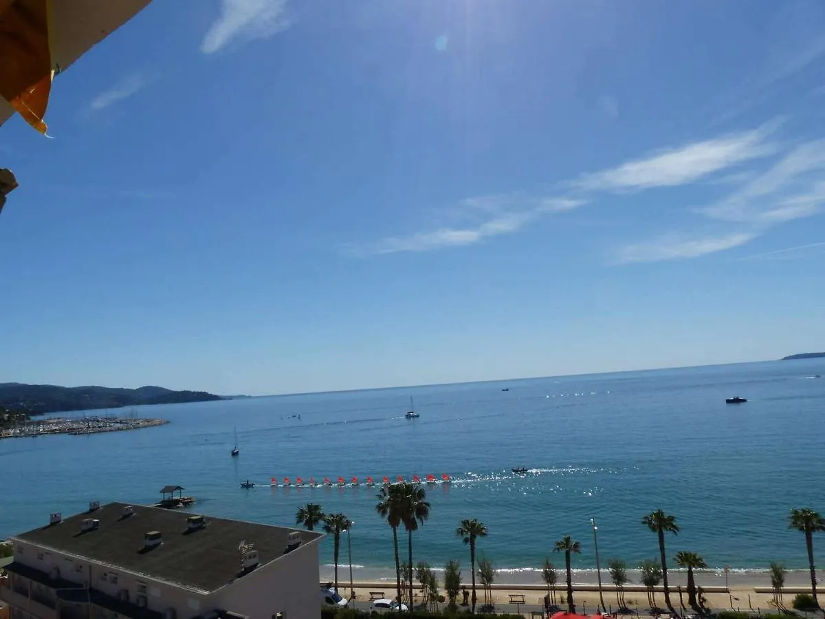 Apartamento Studio Climatise Avec Vue Mer, Le Lavandou - Fr-1-308-50
